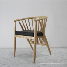 Chaise de salle à manger en bois d&#39;accoudoir en bois moderne